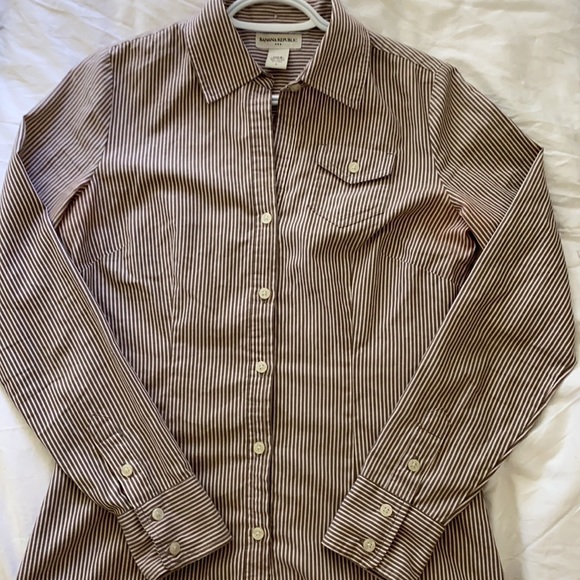 Banana Republic tailored tee - Picture 3 of 4